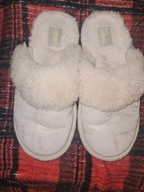 UGG Cozy II Metallic Cream Slip-Resistant Sole Scuffs